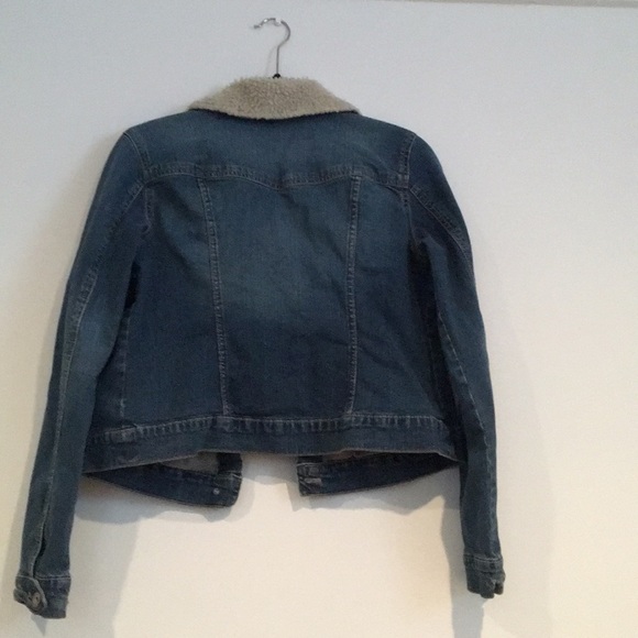 Shearling Collared Denim Jacket - Picture 6 of 6